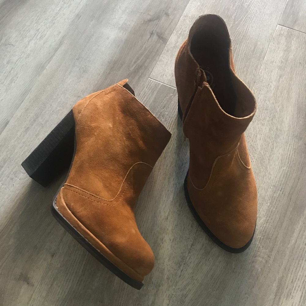 Jeffrey Campbell Desmond Stack Heel Camel Boots 8